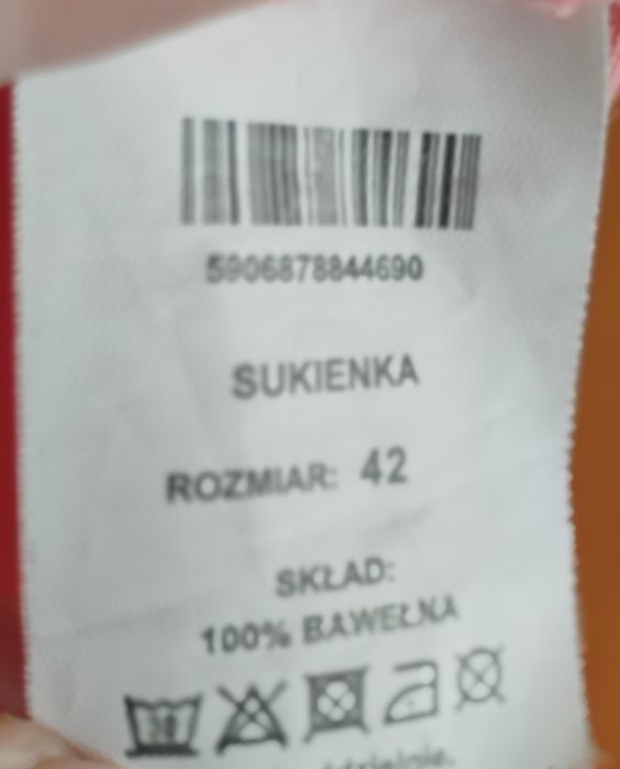 Letnia sukienka solar w rozmiarze 42.