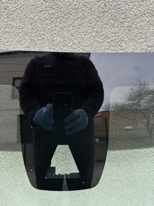 Toyota Corolla E21  / szyba przednia czołowa Kamera