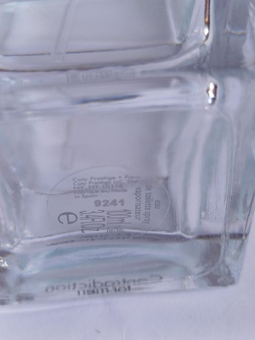 Calvin Klein Contradiction pusty flakon po perfumach