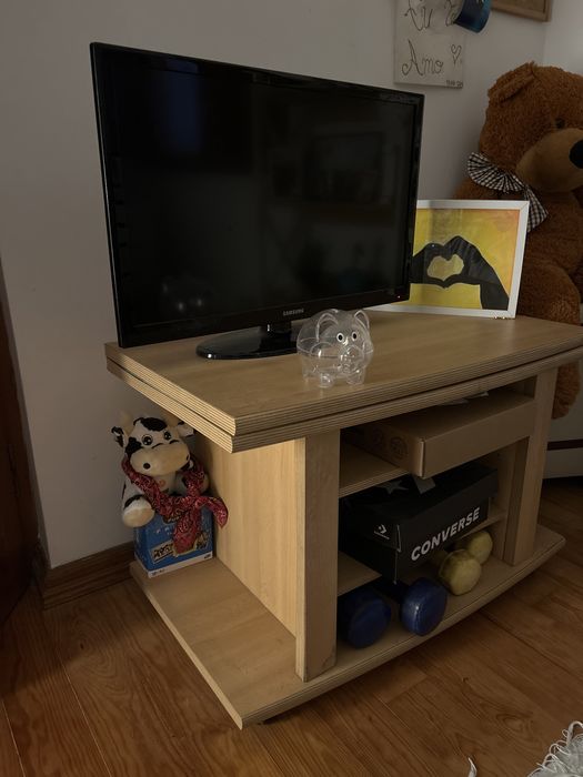 Movel para telivisão com tampo rotativo 360 graus