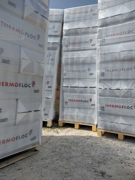 Ocieplenie stropu sufitu wiązar celuloza 30 cm Thermofloc λ 0,037