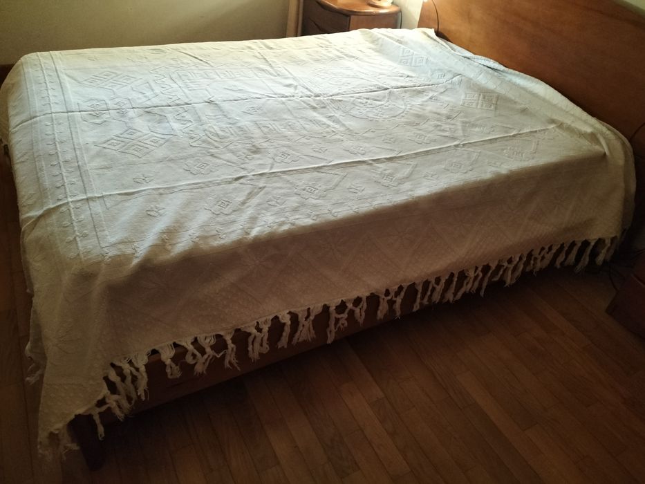 Colcha MT bonita  cama de casal