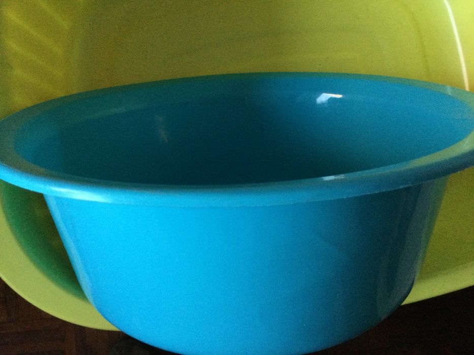 Alguidar Azul 26,5x13 cm (diâmetro e altura)