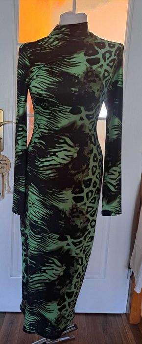 Nowa sukienka shein M