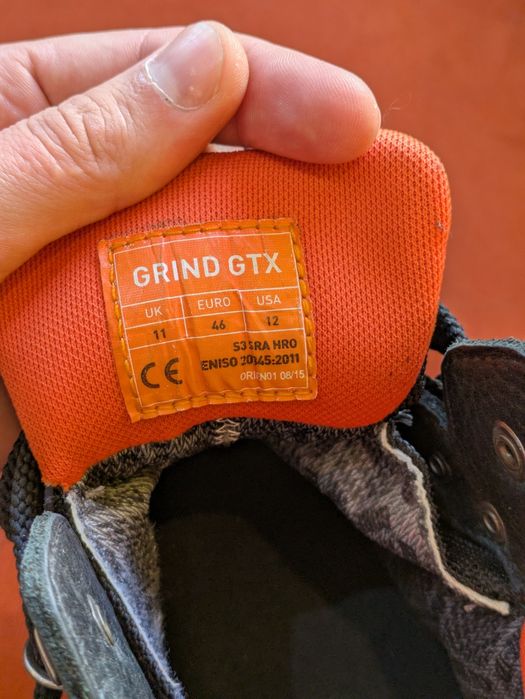Захисне взуття skruffs grind gtx