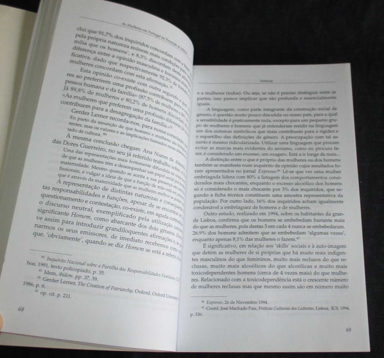Livro As Mulheres em Portugal na transição do milénio Autografado