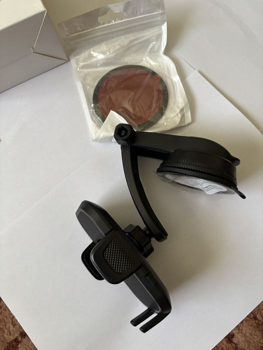 Тримач держатель для телефона в авто