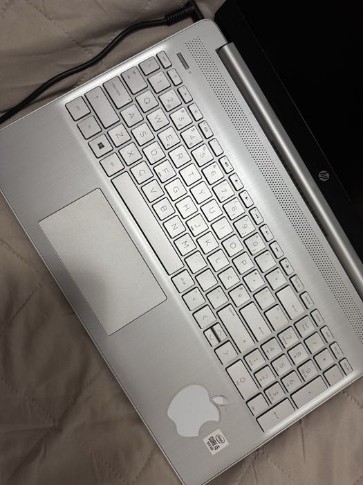 Computador HP (como novo)