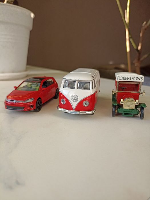 Модель машинки, лот 3 шт.