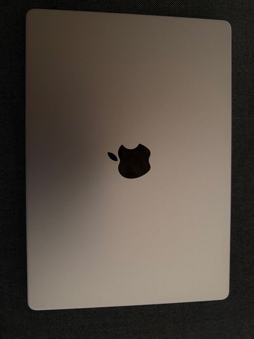 Macbook Pro M5 Prateado  16/512G