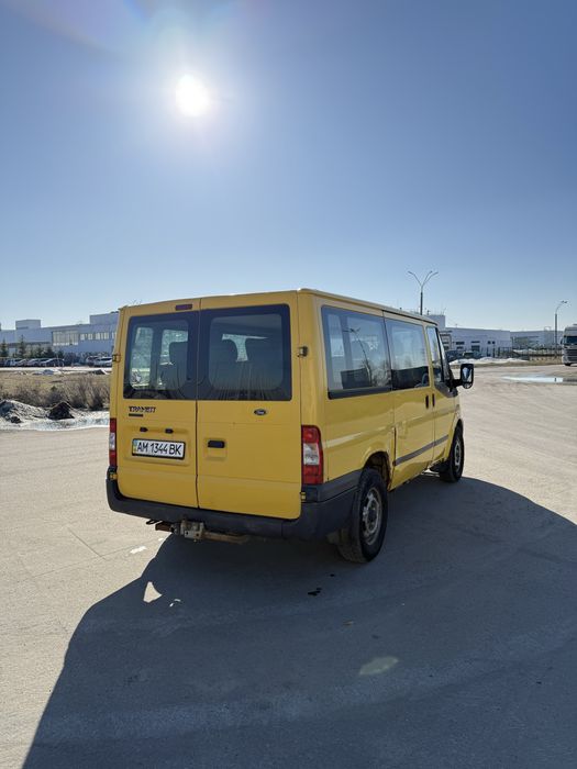 Продам Ford Transit 2.4 дизель
