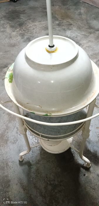 Lavatório antigo/ lavabo/ jarro com bacia