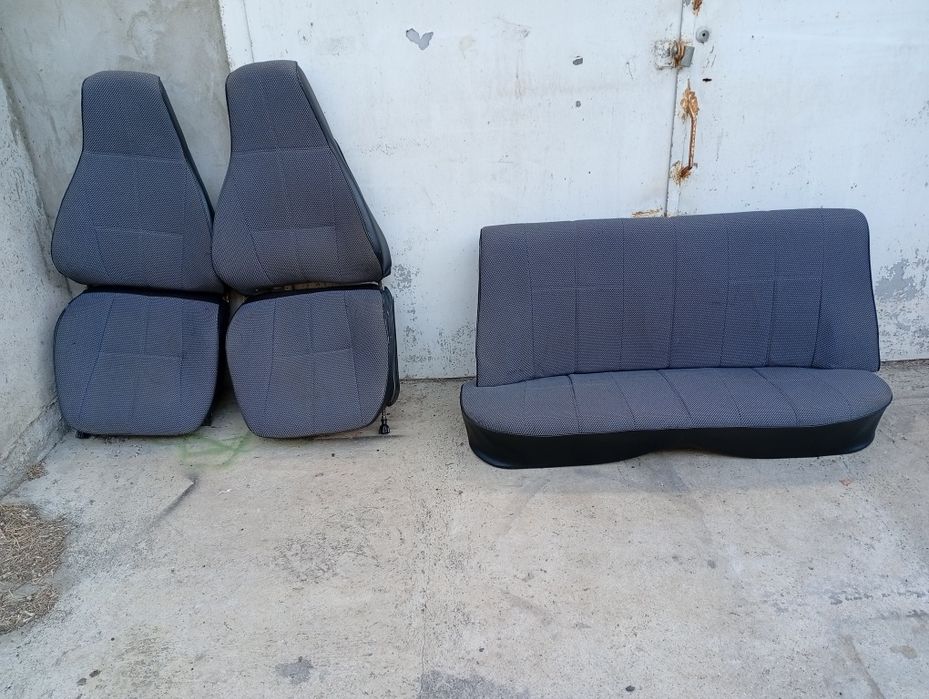 Ваз 2107.Комплект сидений