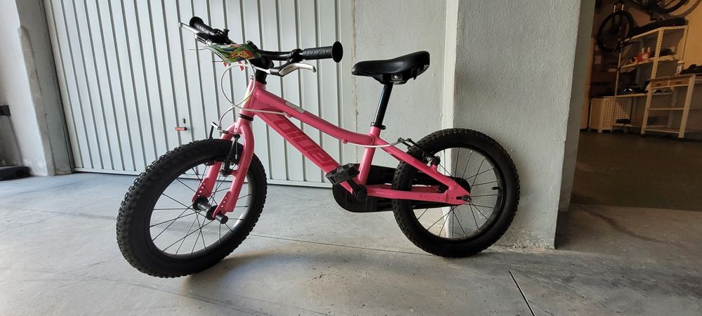 Bicicleta de Alumínio Coluer Magic 16'' rosa