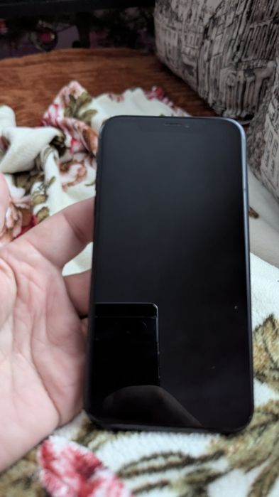 iphone XR Заблокований