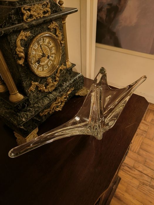 Peça  grande em vidro