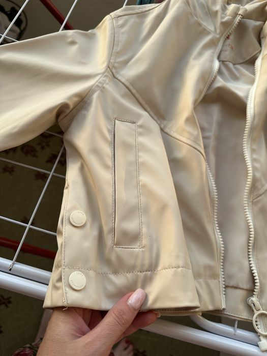 Курточка піджак вітровка