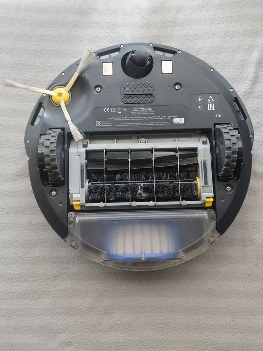 Aspirador Robot Roomba 676