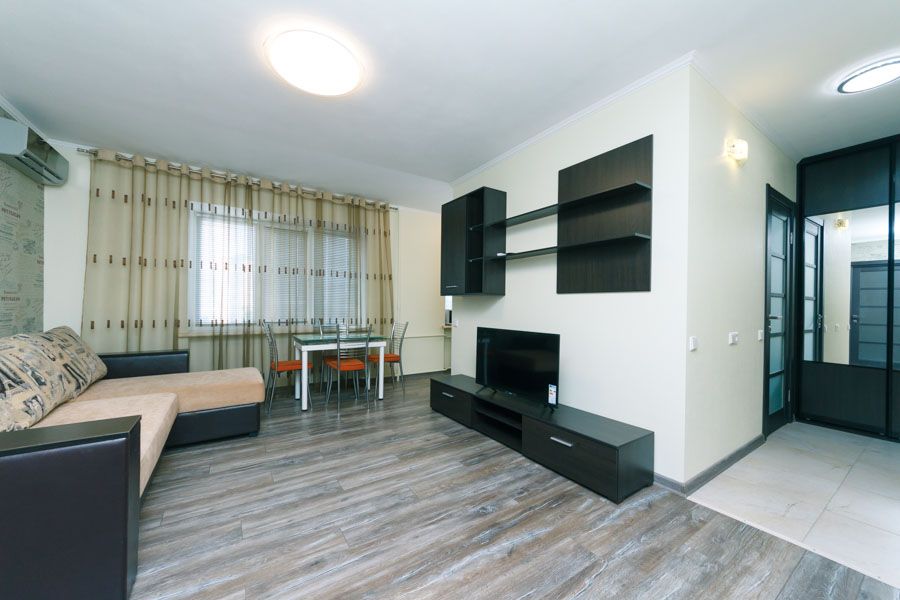 Стильна квартира на Печерську