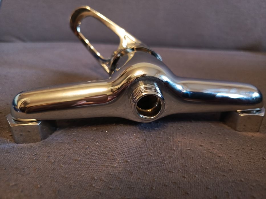 Bateria do wanny na ścianę