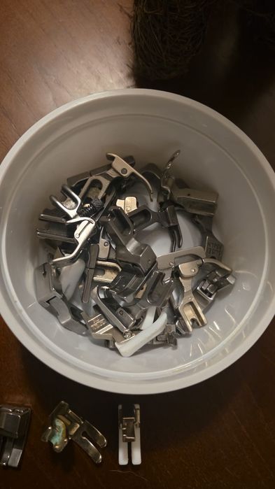 Vendo máquina de costura industrial