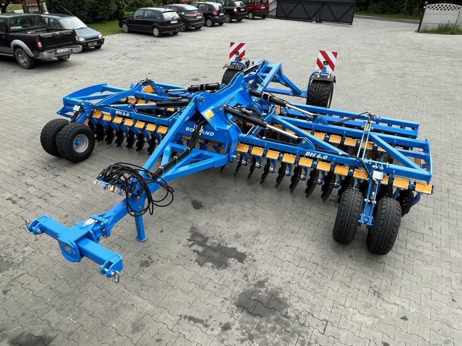 Brona talerzowa hydrauliczna ROLLAND Filed Hawk 6m BH talerzówka