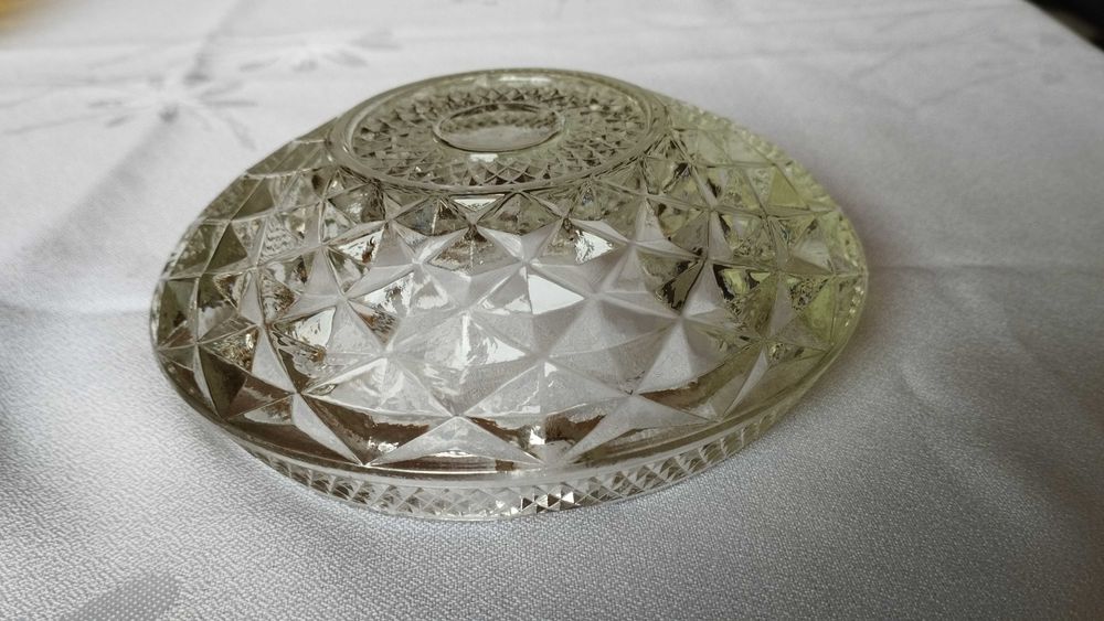 Szklana popielnica PRL