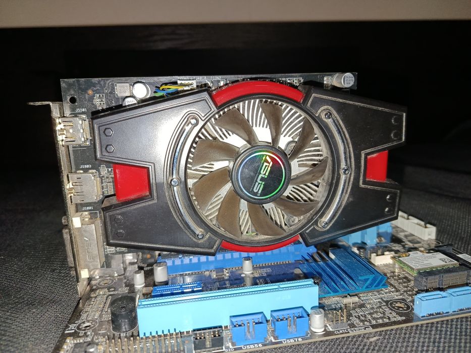 Материнская плата LGA 1155 + процесор + видеокарта + кулер