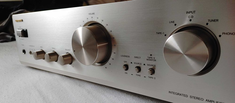 Wzmacniacz Onkyo A-9211