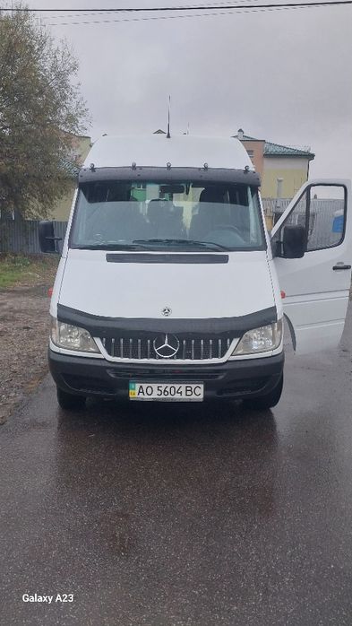 Продам автомобіль Мерседес Спрінтер в дуже гарному стані, сів і поїхав
