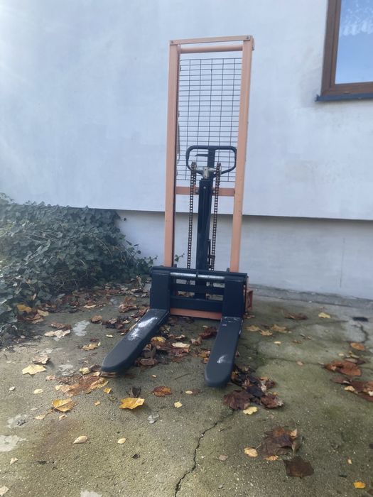 Paleciak masztowy podnosnikowy sztaplarka wozek paletowy widlowy 1,5t