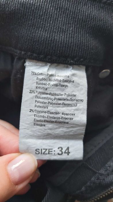 Турция! р.50 джинсы черные стрейч