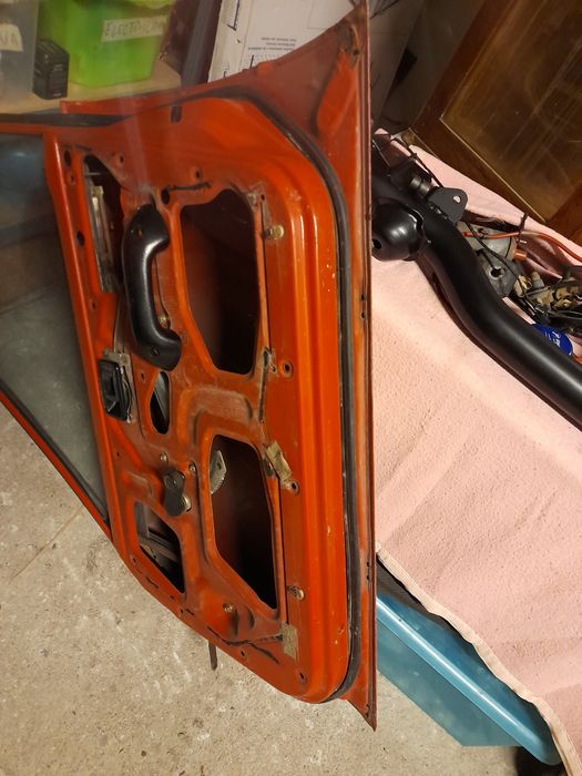 Porta Toyota Starlet