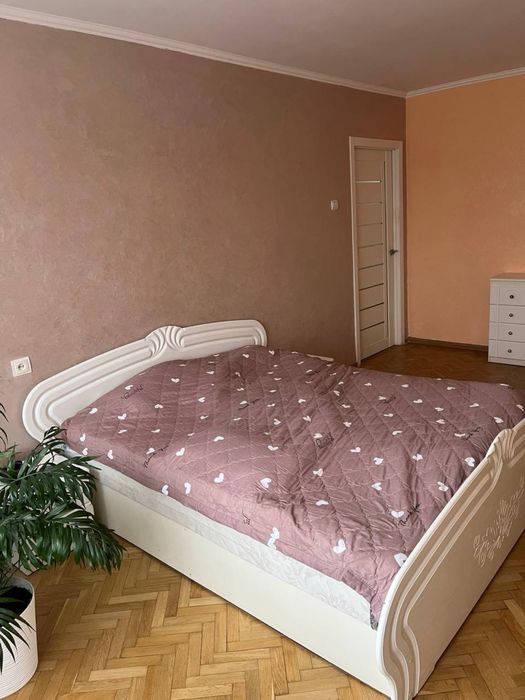 Продаж квартири Володимирська від Власника