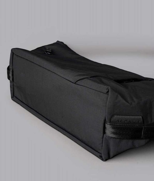 Сумка-слінг Alpaka Flow Satchel 4L Black