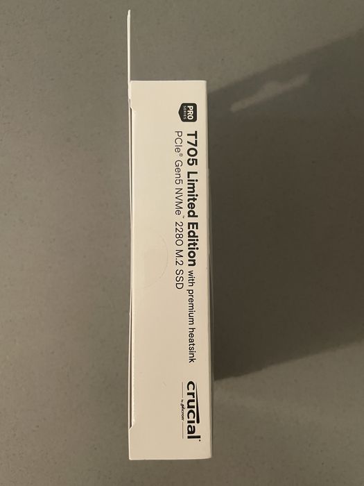 Crucial T705 SSD 2TB 14,500MB/s Gen5 Edição Limitada