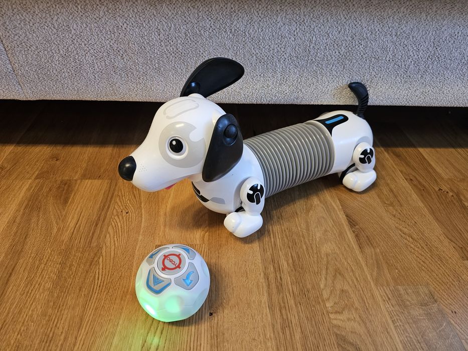 Inteligentny Robot piesek z pilotem Silverlit Dackel YCOO