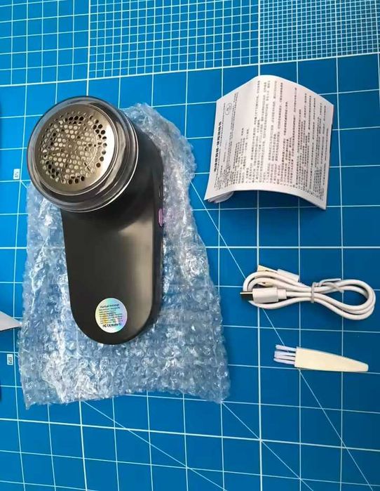 Removedor de Borbotos Elétrico Recarregável USB com Display LED Aparador de Fiapos para Roupa e Malhas novo