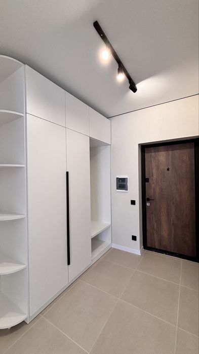 Квартира з НОВИМ ремонтом з індівідуальним газовим опаленням