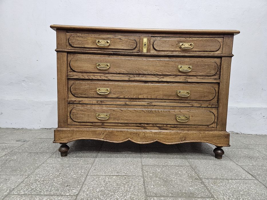 Komoda z szufladami Francja