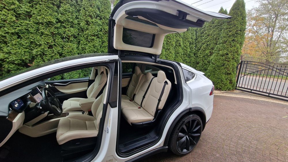 Tesla X 100D wersja  europa