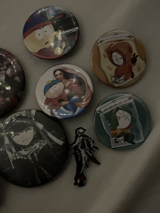 Значки із різними фандомами ‼️ОПИС ІЗ ЦІНАМИ‼️