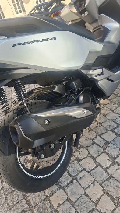 Scooter Honda Forza 300 impecavel