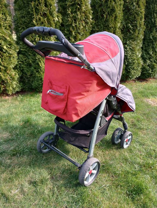 Wózek spacerowy dla dziecka