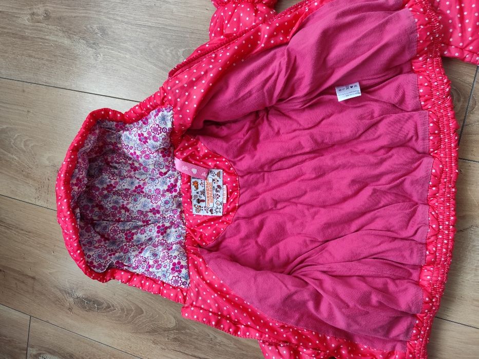 Śliczny kombinezon rozmiar na 74 cm