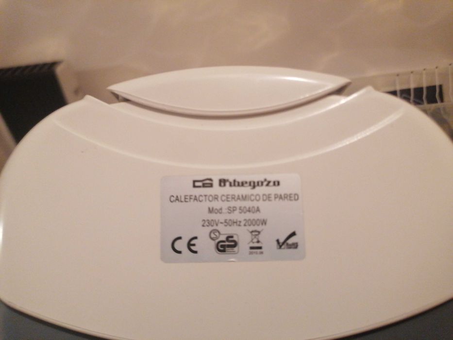 Aquecedor parede Com comando Orbegozo cerâmico 2000 w