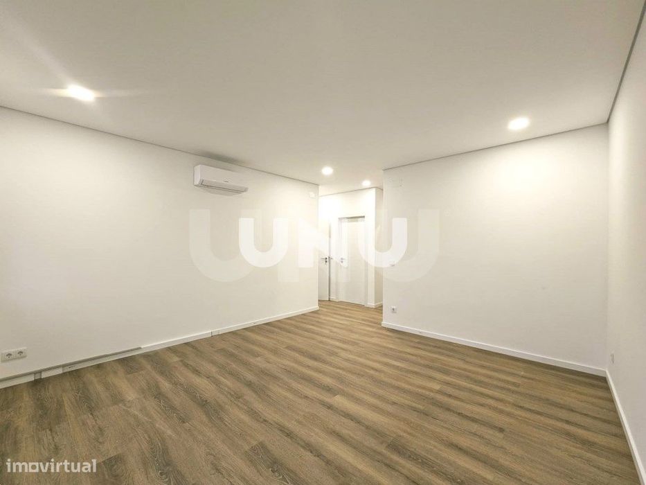 Apartamento T2 - Totalmente Renovado