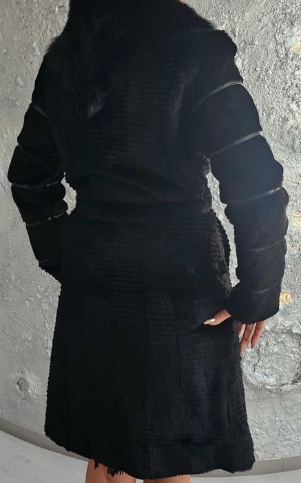 Włoskie futerko długie lis naturalny roz 40-42