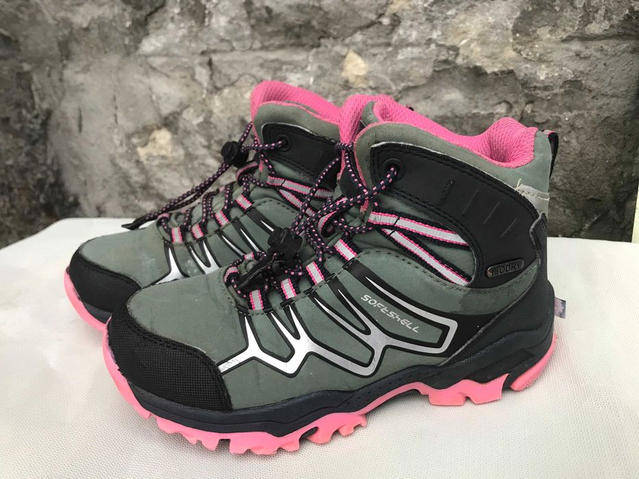 Дитяче взуття на зиму і осінь розмір 30-31 по устілці 19.-20.см