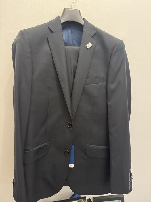 3 Fatos Sacoor Slim Fit Novos (46 / Calça 38-40)